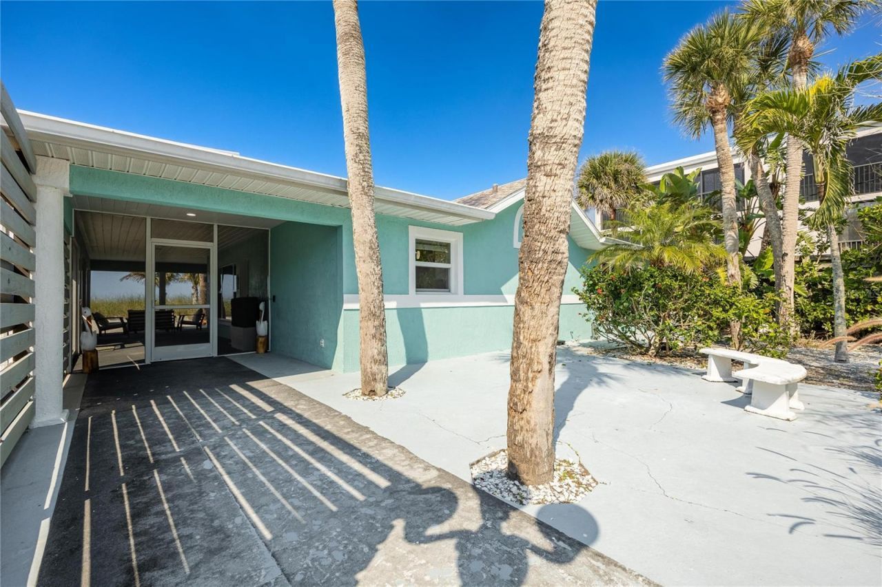 2630 N Beach Road, Englewood, FL 34223 Photo