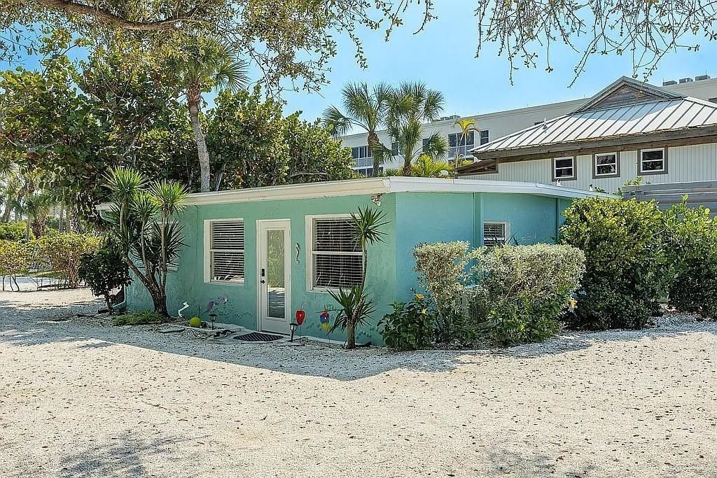 2630 N Beach Road, Englewood, FL 34223 Photo