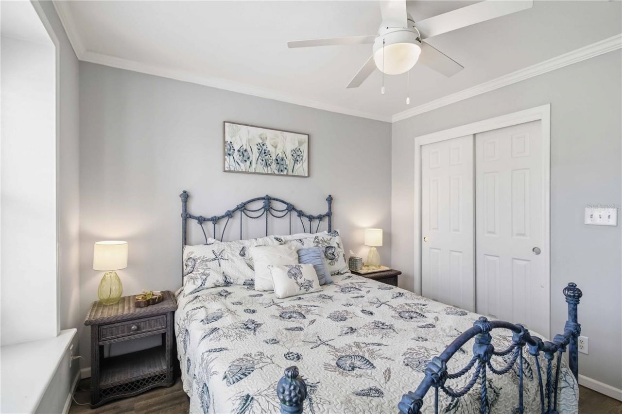 915 50th Avenue W, Bradenton, FL 34207 Photo