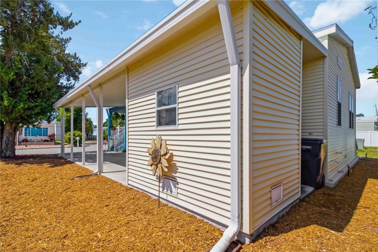 915 50th Avenue W, Bradenton, FL 34207 Photo