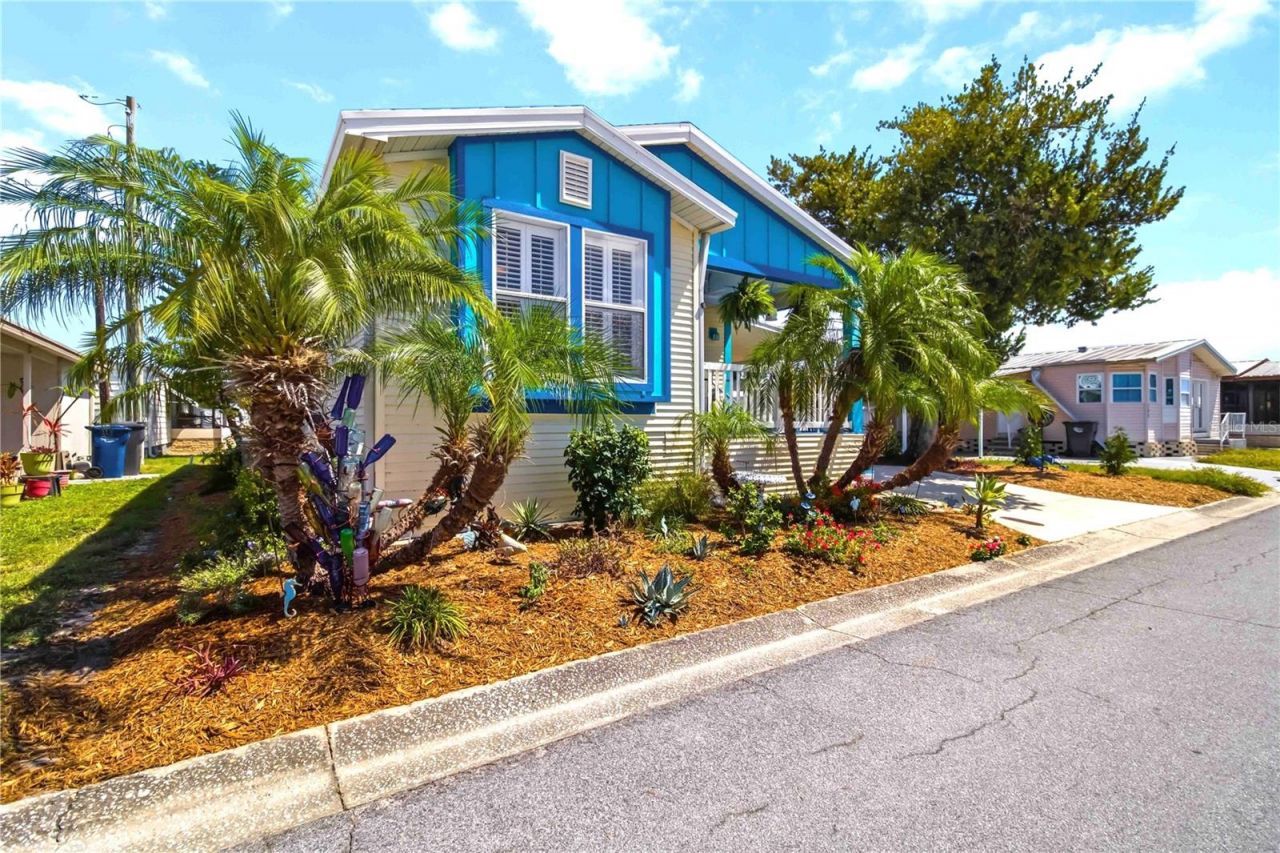 915 50th Avenue W, Bradenton, FL 34207 Photo