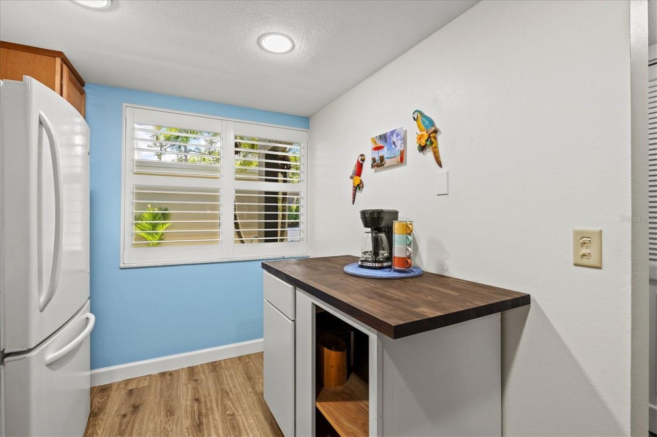 404 Pinebrook Crescent, Unit 4, Venice, FL 34285 Photo