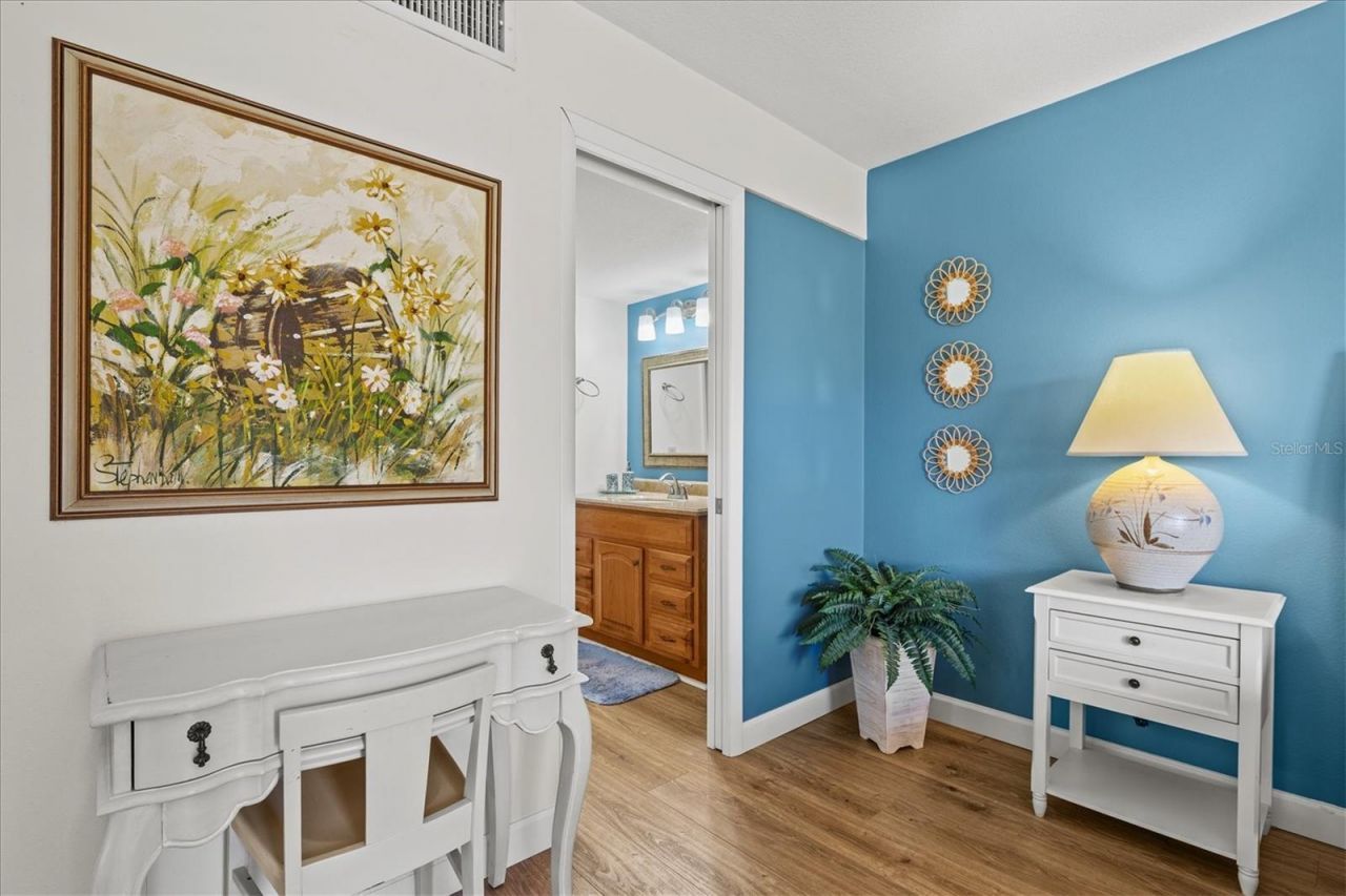 404 Pinebrook Crescent, Unit 4, Venice, FL 34285 Photo