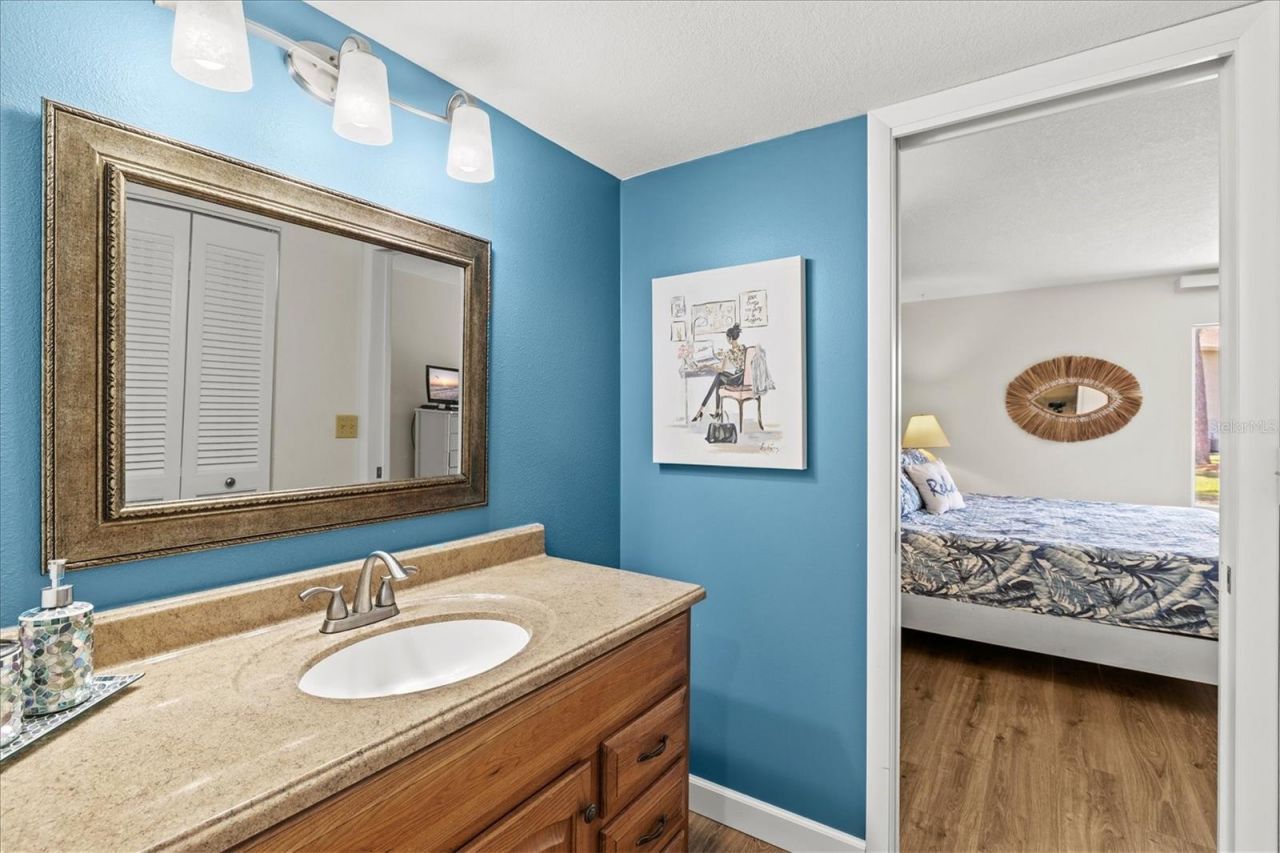 404 Pinebrook Crescent, Unit 4, Venice, FL 34285 Photo