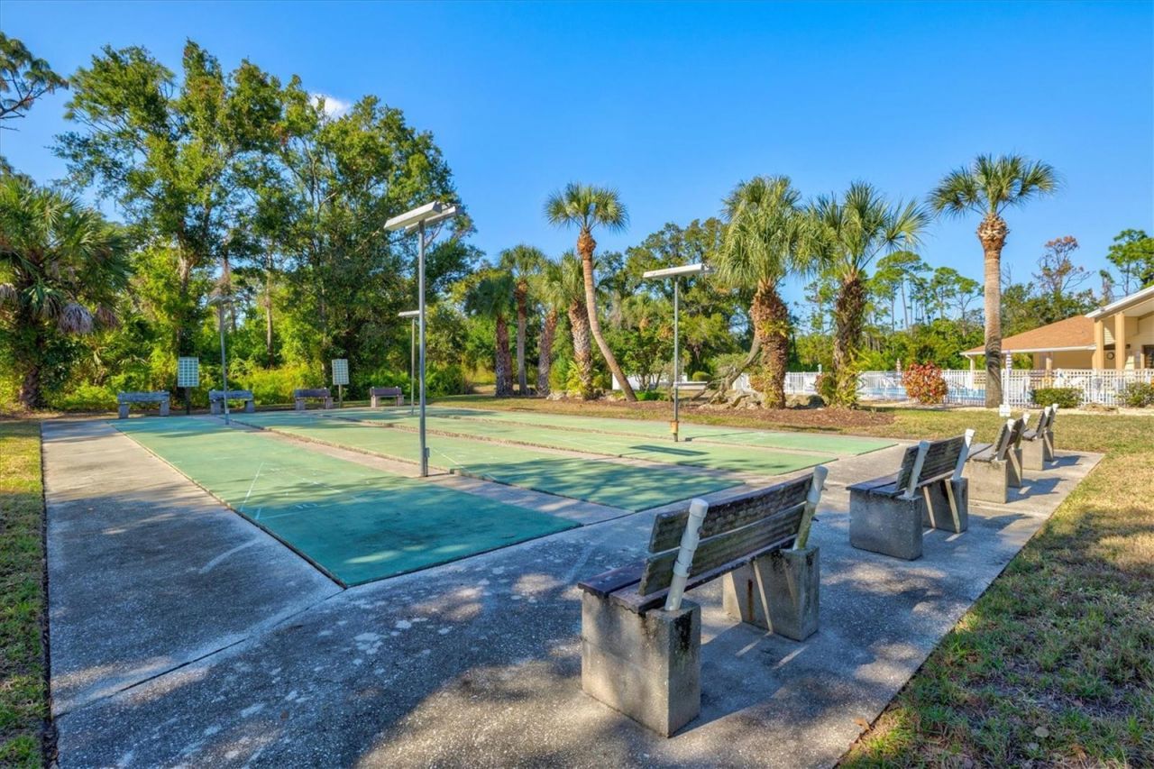 404 Pinebrook Crescent, Unit 4, Venice, FL 34285 Photo
