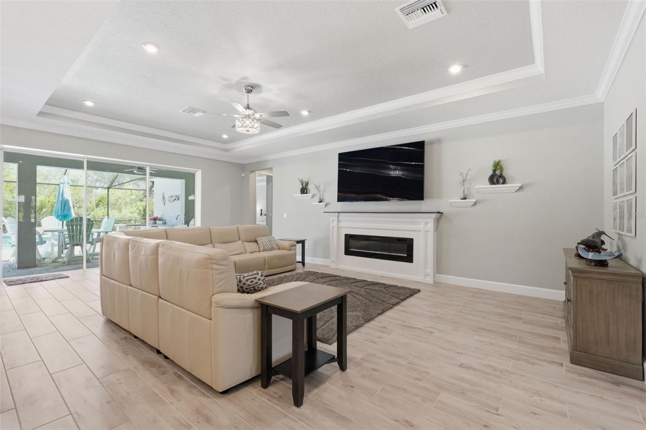 33805 Castaway Loop, Wesley Chapel, FL 33543 Photo