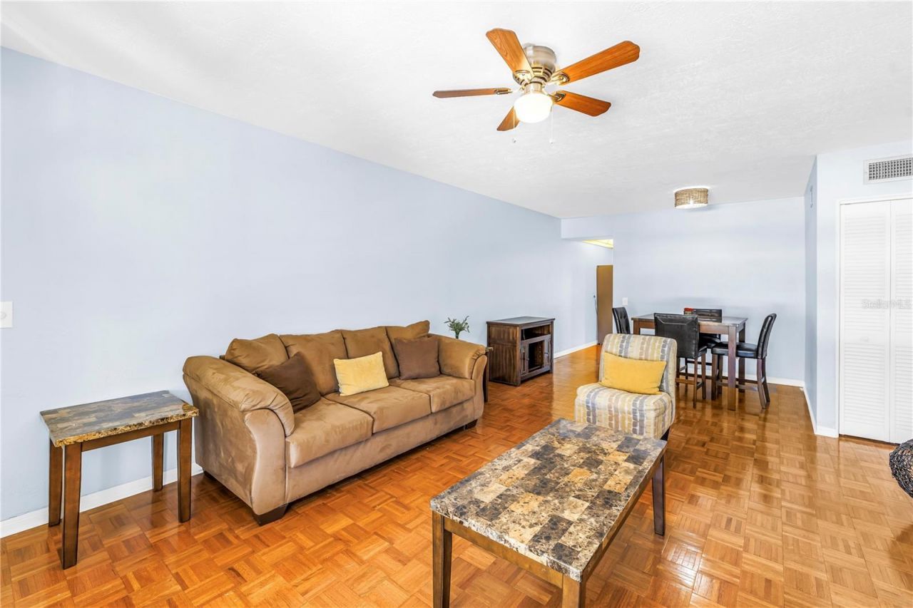 4143 56th Street N, Unit 1006, Kenneth City, FL 33709 Photo