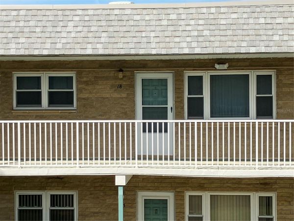5247 81ST STREET N, Unit 18, ST PETERSBURG, FL 33709
