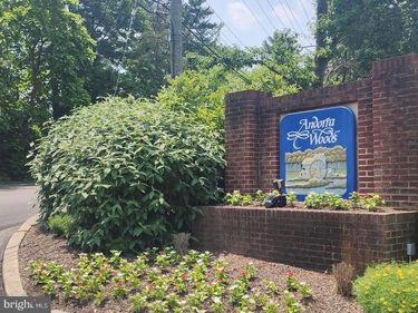 25 FORSYTHIA COURT, LAFAYETTE HILL, PA 19444