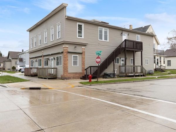 1335 A Broadway AVENUE, Unit 4, Sheboygan, WI 53081