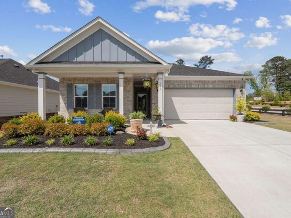 711 Pineberry Court, Grayson, GA 30017