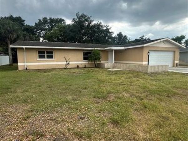 904 LEELAND HIGHTS BLVD , LEHIGH ACRES, FL 33936