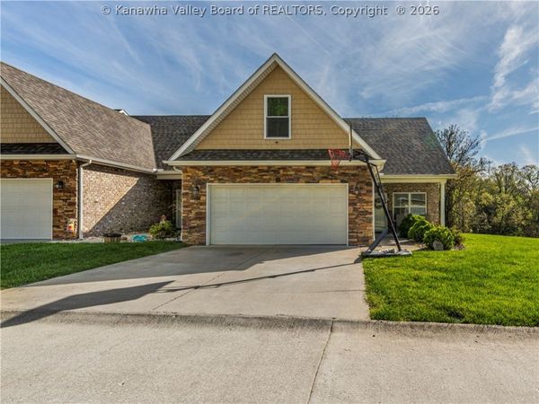 101 Anchors Cove, Charleston, WV 25302