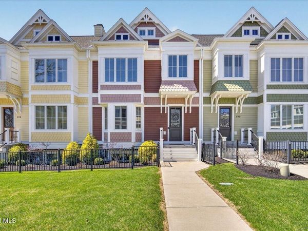 19 C Cherry Street, Saratoga Springs, NY 12866