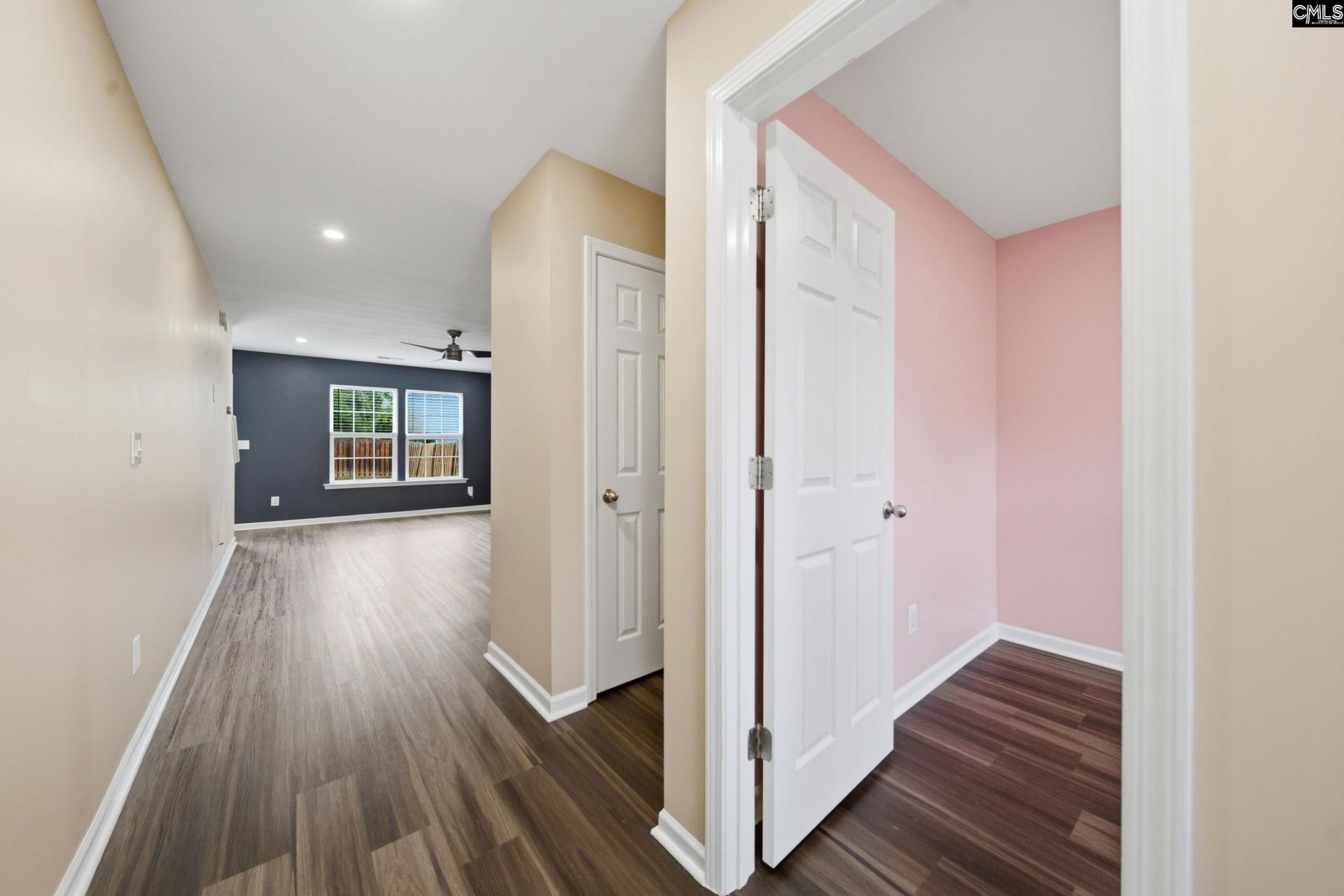 233 Sunday Silence Lane  Photo 5