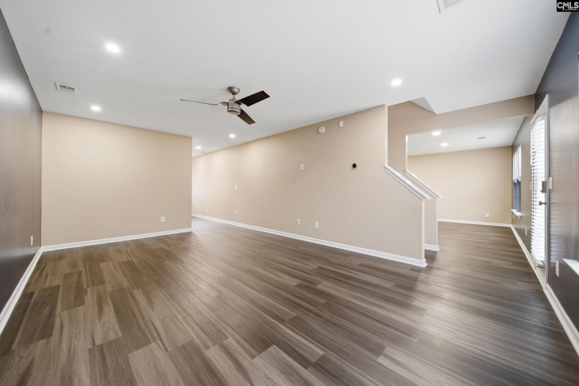 233 Sunday Silence Lane  Photo 9