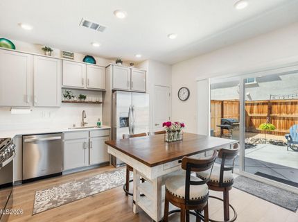 7999 Majorite Way, Sparks, NV 89436 Photo