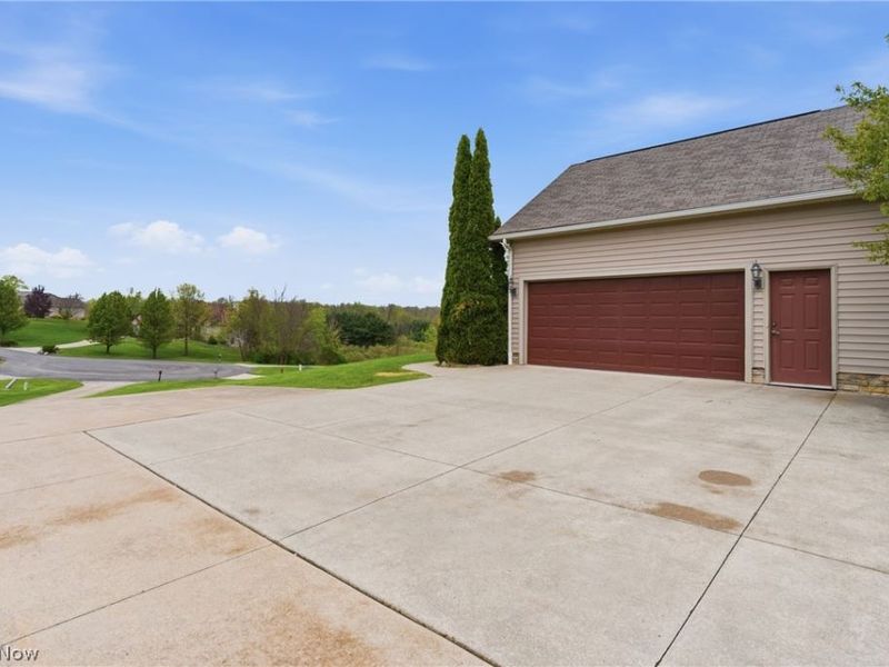 690 Lang Farm Drive, Medina, OH 44256 Photo 5