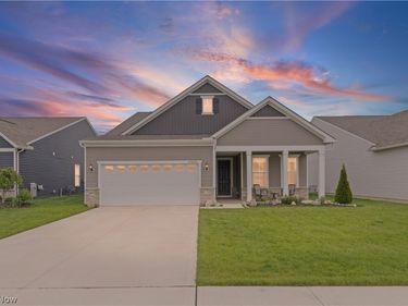 23628 St Andrews Drive, Columbia Station, OH 44028