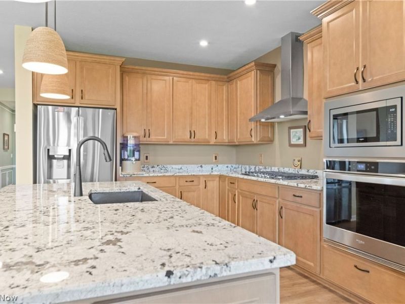 23628 St Andrews Drive, Columbia Station, OH 44028 Photo 8