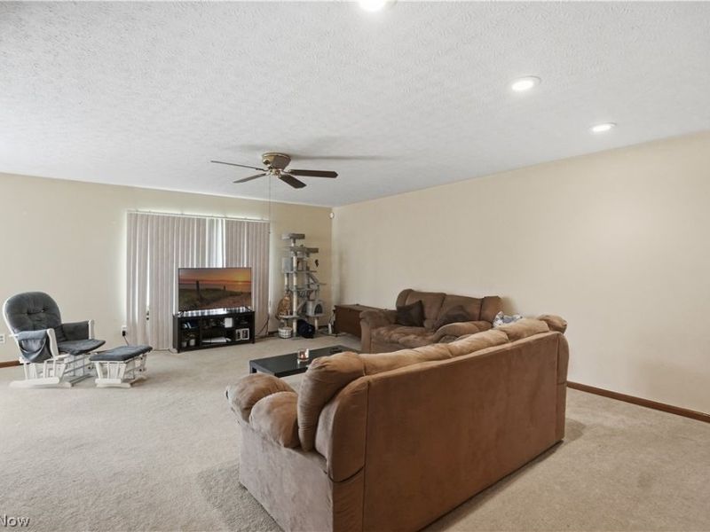 2006 Stoneridge Court, Ashland, OH 44805 Photo 3