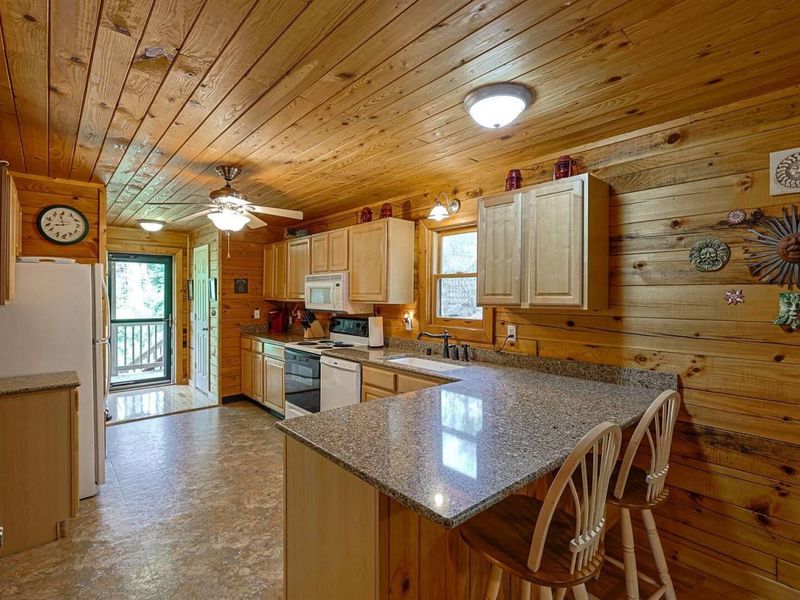 445 Elk Lake Resort Road, Unit 519-520, Owenton, KY 40359 Photo 8