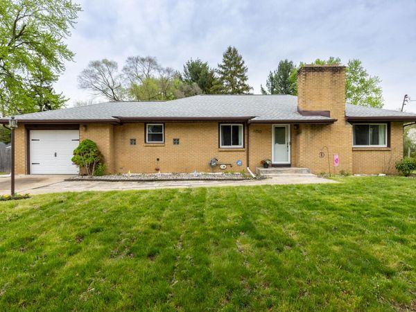 4250 Curwood Avenue SE, Grand Rapids, MI 49508