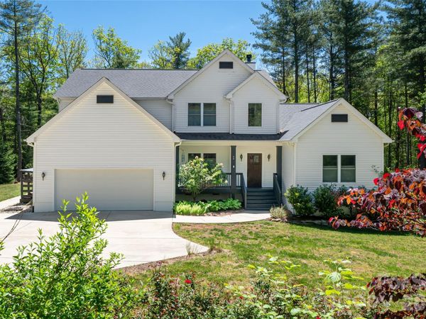 68 Sedgewood Court, Fairview, NC 28730