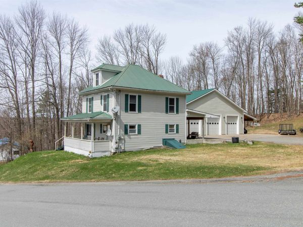 77 Water Street, Orleans, VT 05860