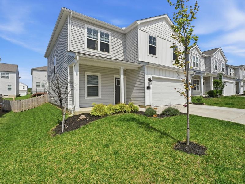 234 Sandburg Drive, Lithopolis, OH 43136 Photo 3