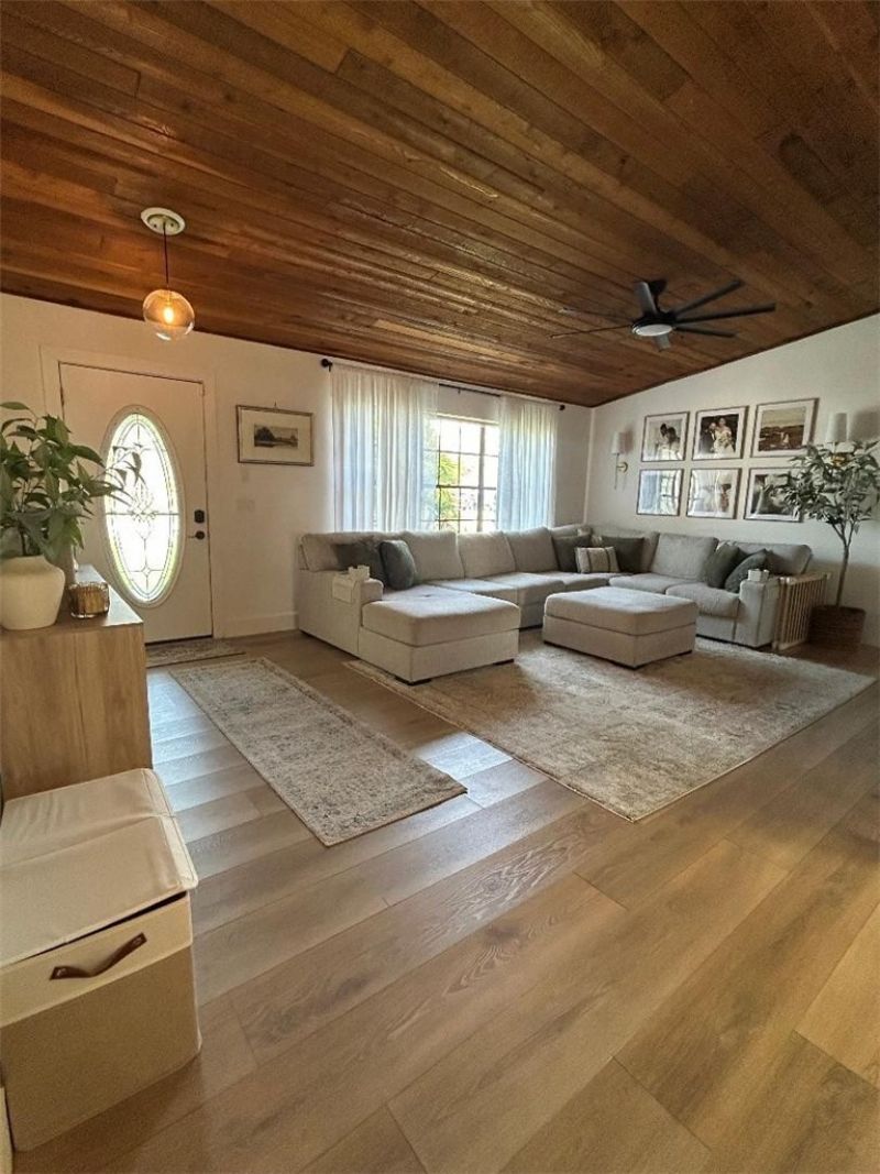 160 9th Court, Vero Beach, FL 32962 Photo