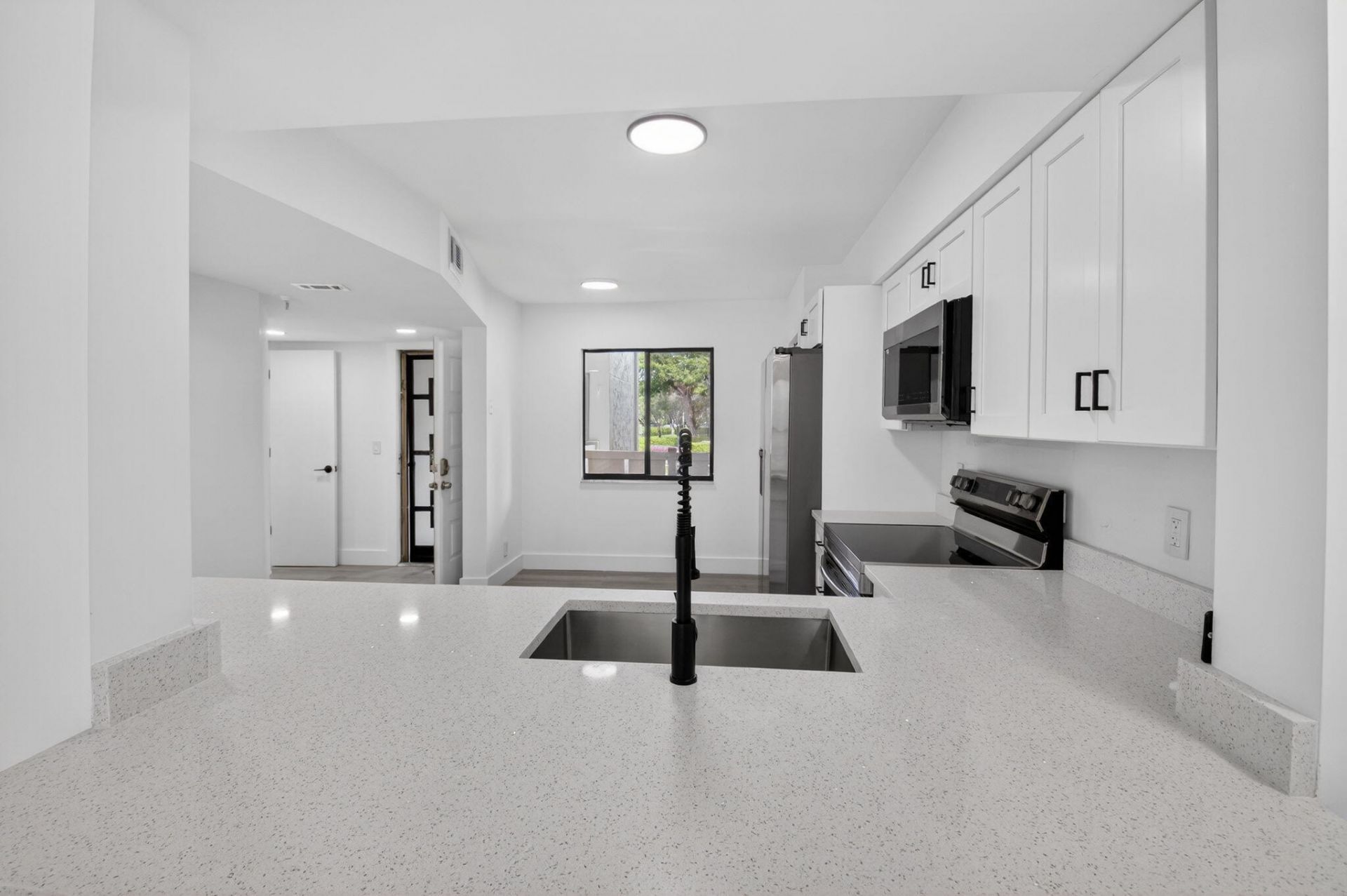 14475 Strathmore Lane, Unit 208, Delray Beach, FL 33446 Photo