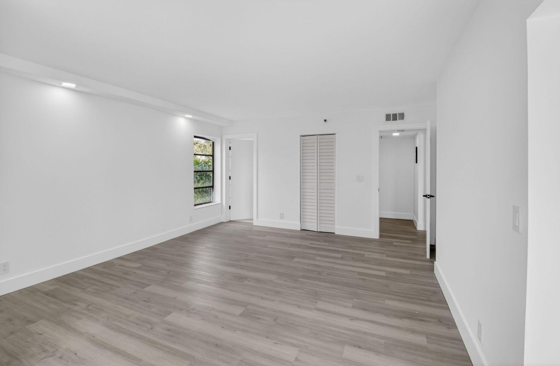 14475 Strathmore Lane, Unit 208, Delray Beach, FL 33446 Photo