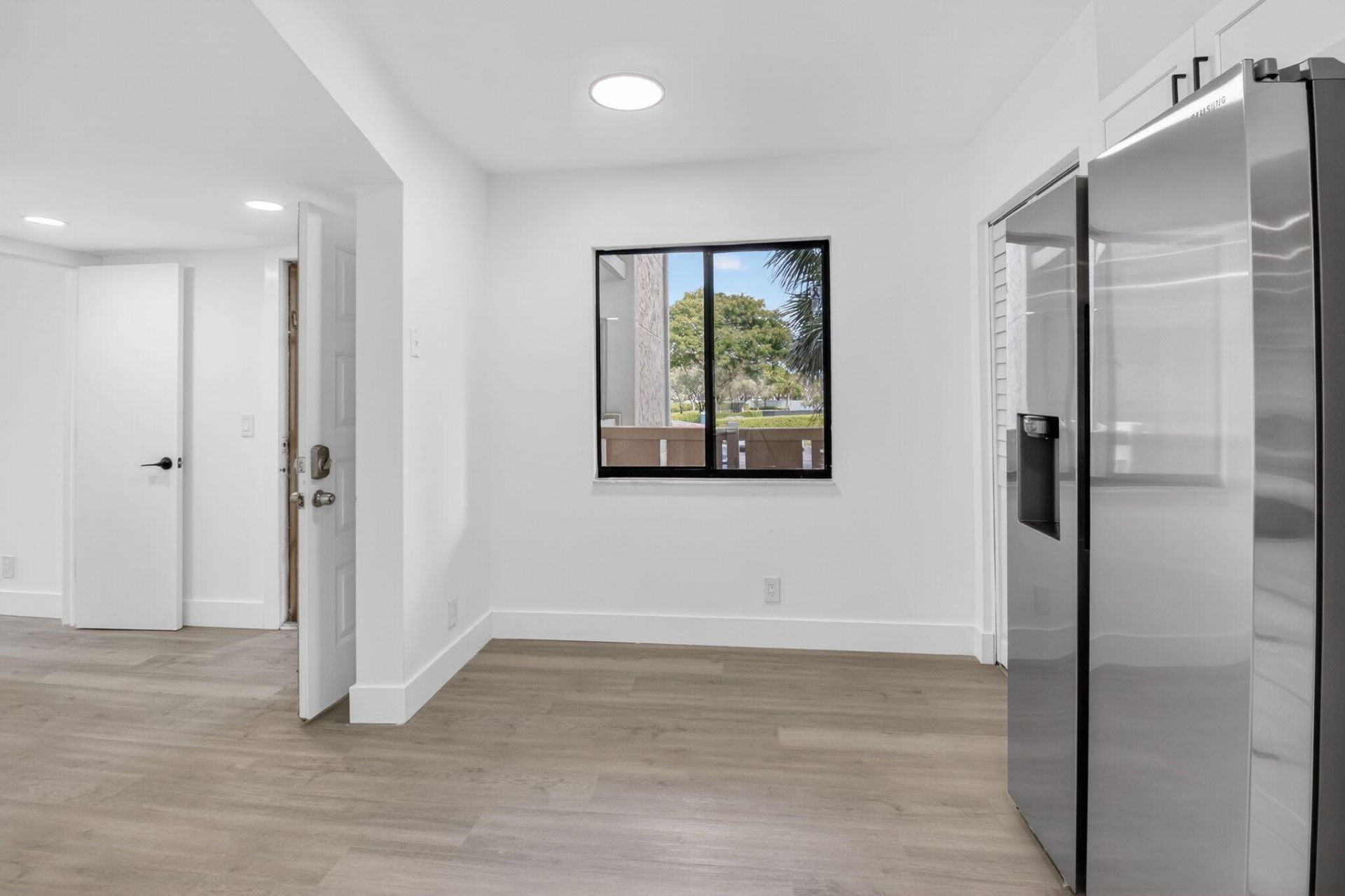 14475 Strathmore Lane, Unit 208, Delray Beach, FL 33446 Photo