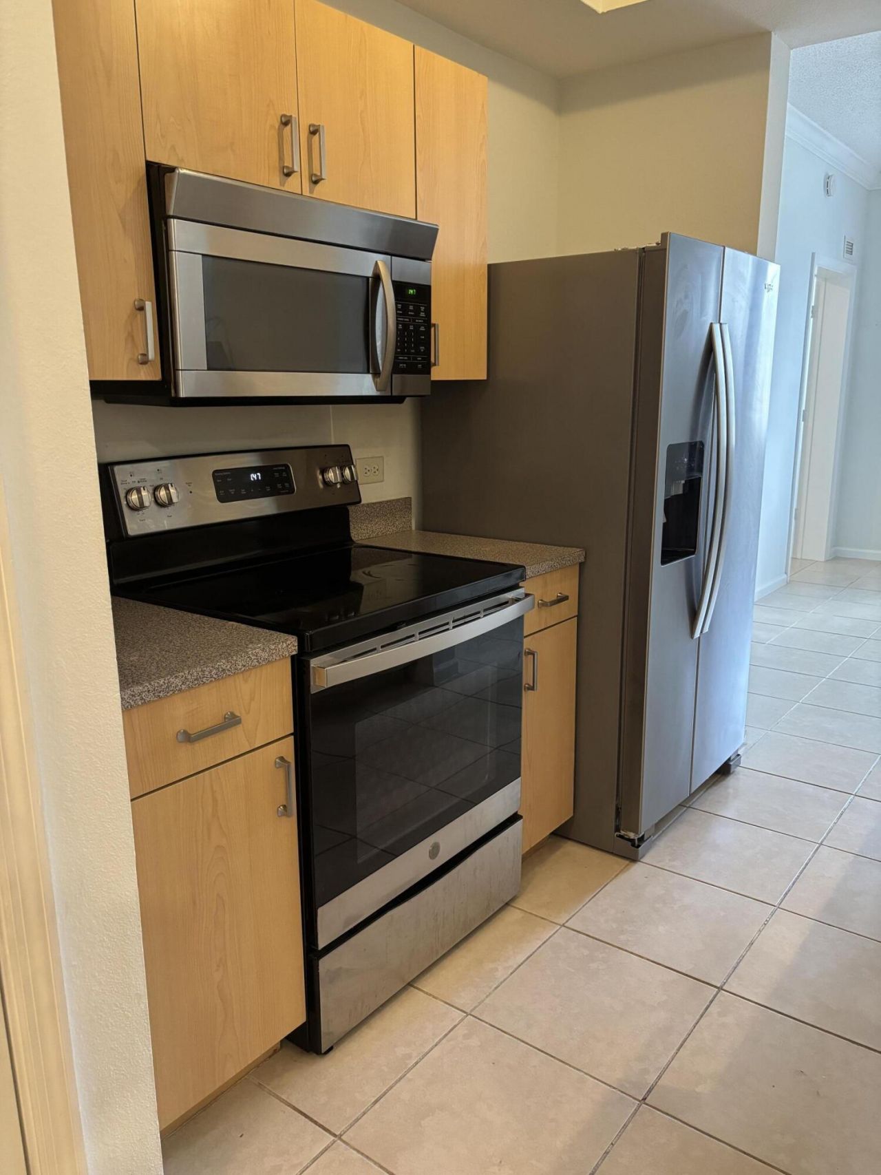 533 NE 3rd Avenue, Unit 204, Fort Lauderdale, FL 33301 Photo