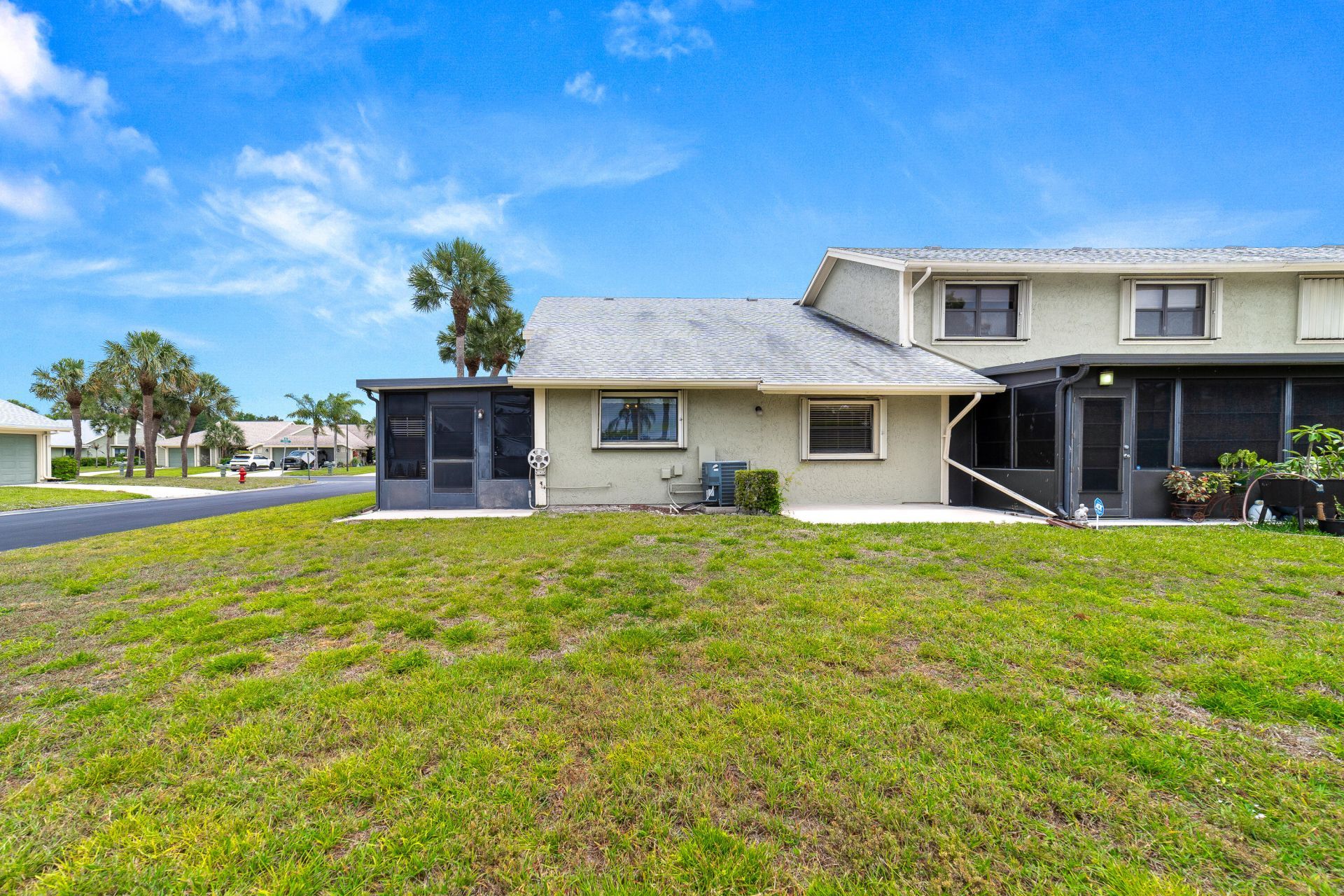 1533 SE Crayrich Court, Port Saint Lucie, FL 34952 Photo