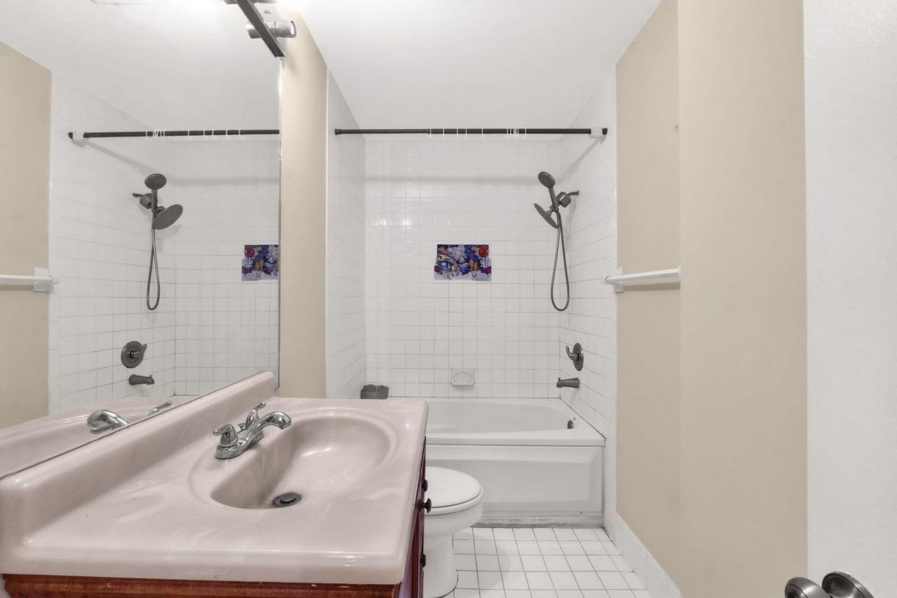 4295 Coral Springs Drive, Unit 3c, Coral Springs, FL 33065 Photo