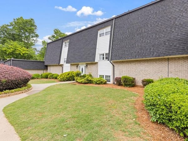 5145 Chemin De Vie , Atlanta, GA 30342