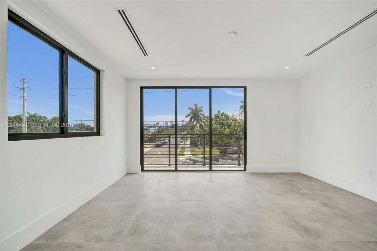 2411 SW 16th Terrace , Unit A, Miami, FL 33145 Photo