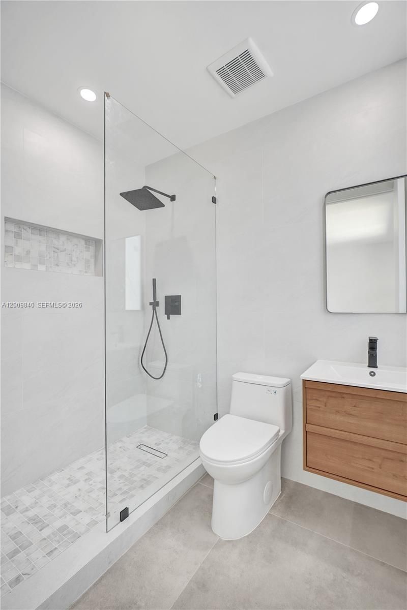 2411 SW 16th Terrace , Unit A, Miami, FL 33145 Photo
