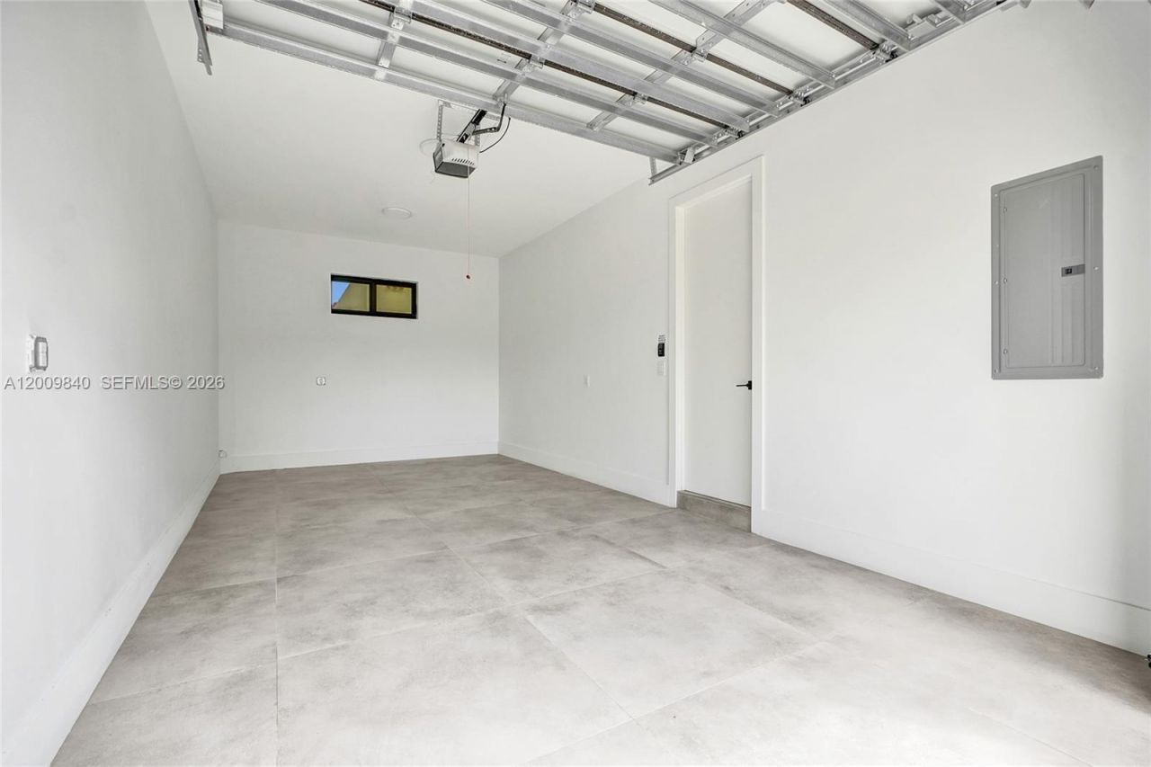 2411 SW 16th Terrace , Unit A, Miami, FL 33145 Photo