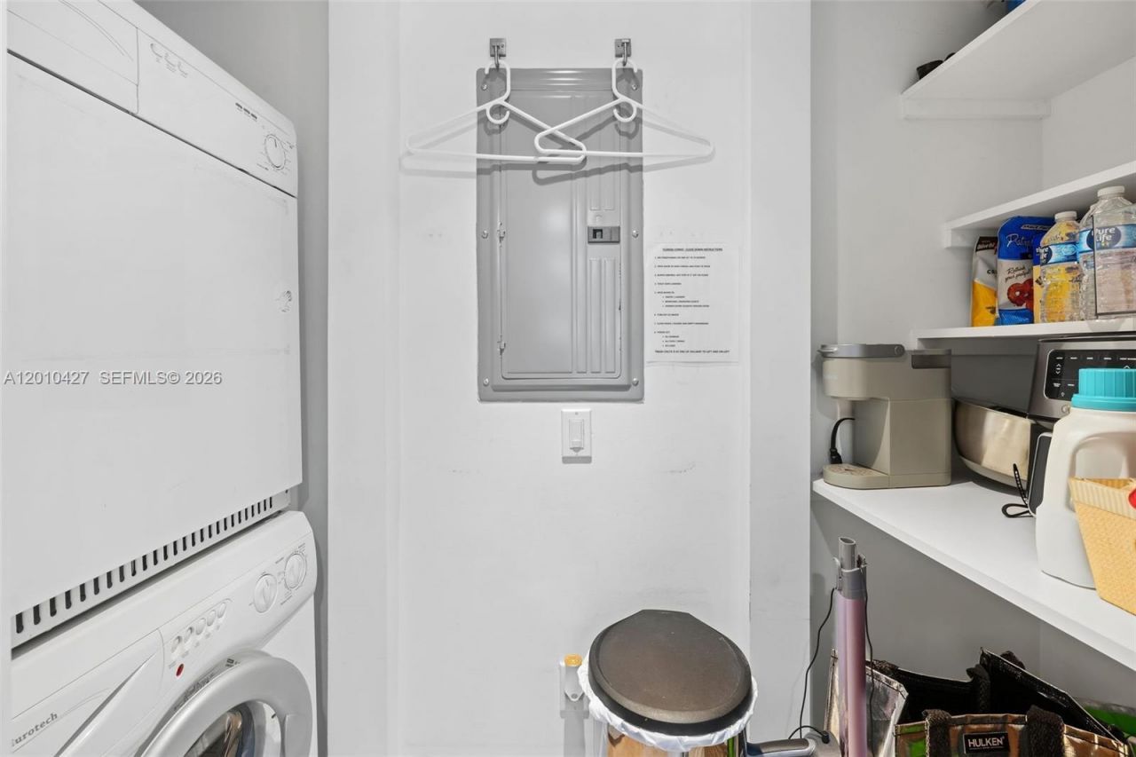 6801 Collins , Unit 1215, Miami Beach, FL 33141 Photo