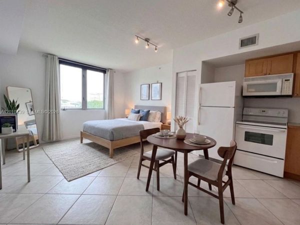 2630 SW 28th St , Unit 49, Miami, FL 33133