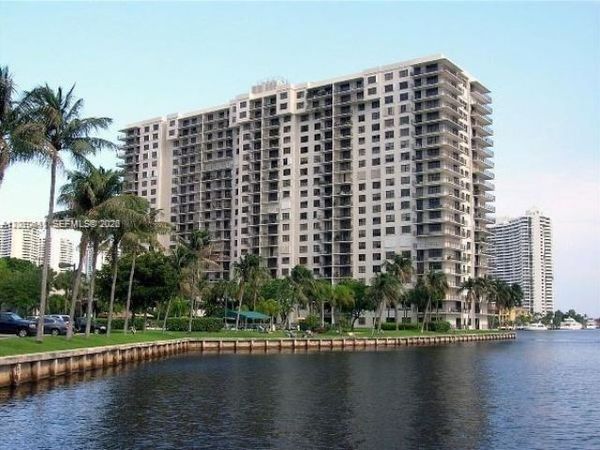 18151 NE 31st Ct , Unit 1417, Aventura, FL 33160
