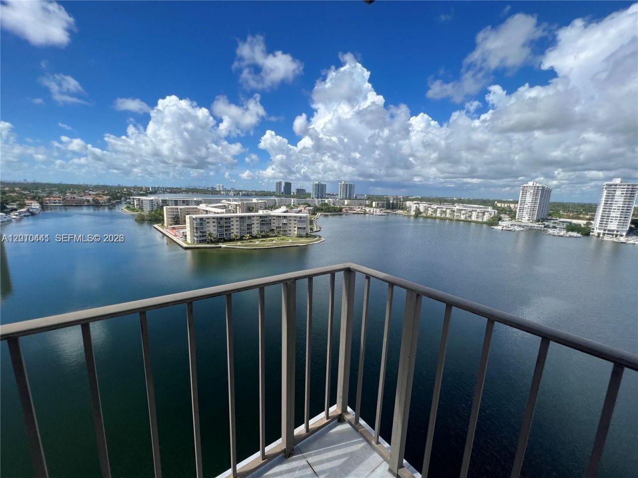 18151 NE 31st Ct, Unit 1417, Aventura, FL 33160 Photo