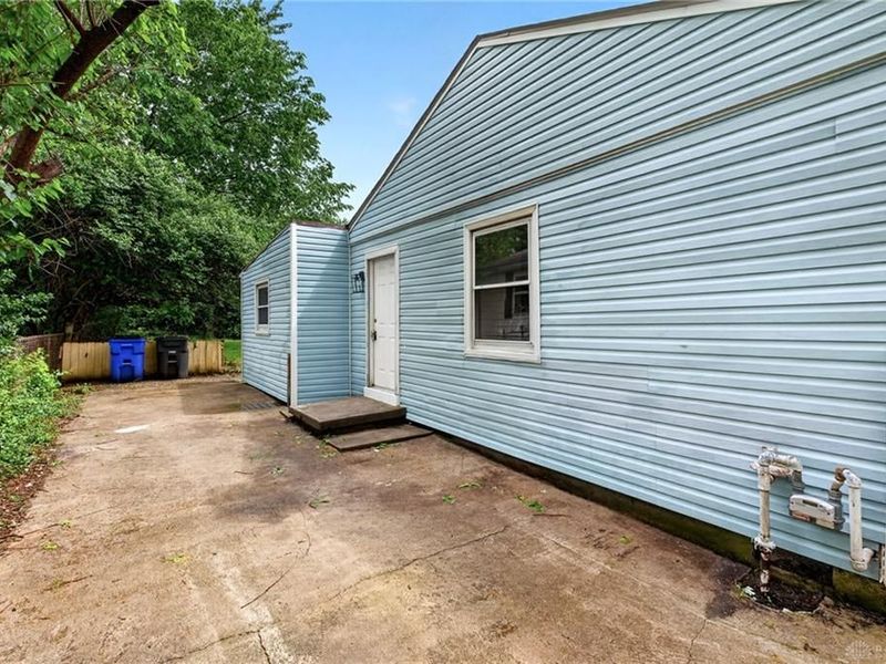 1568 Garwood Drive, Dayton, OH 45432 Photo 24