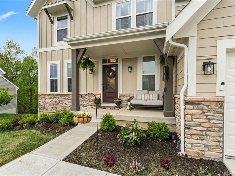 1584 Bur Oak Drive, Bellbrook, OH 45305 Photo 4
