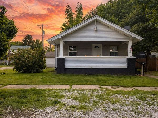 617 E 4th Street , Centralia, IL 62801