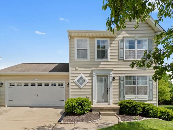 1136 Reveres Run, Lebanon, OH 45036