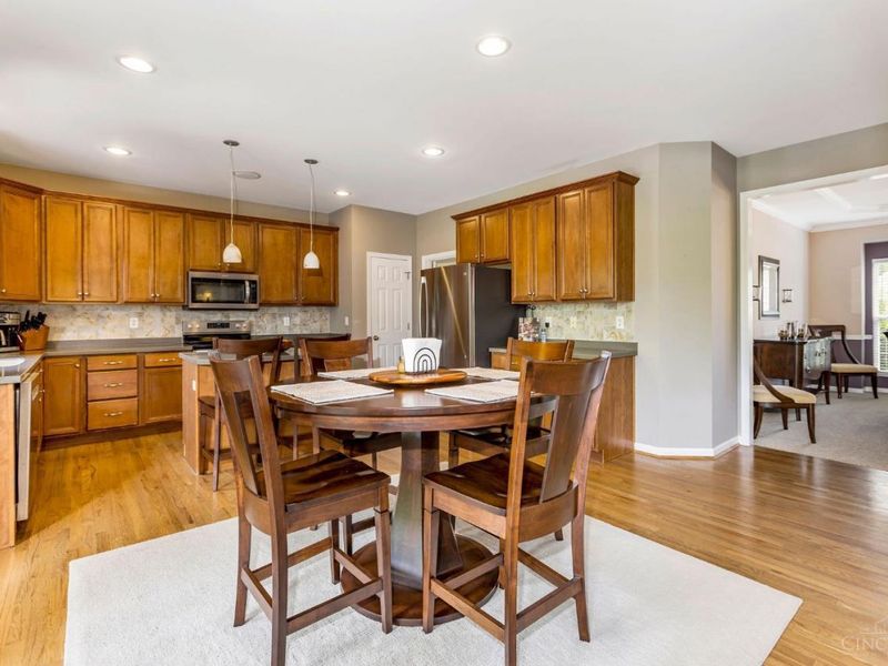 10801 Carolina Pines Drive, Harrison, OH 45030 Photo 13